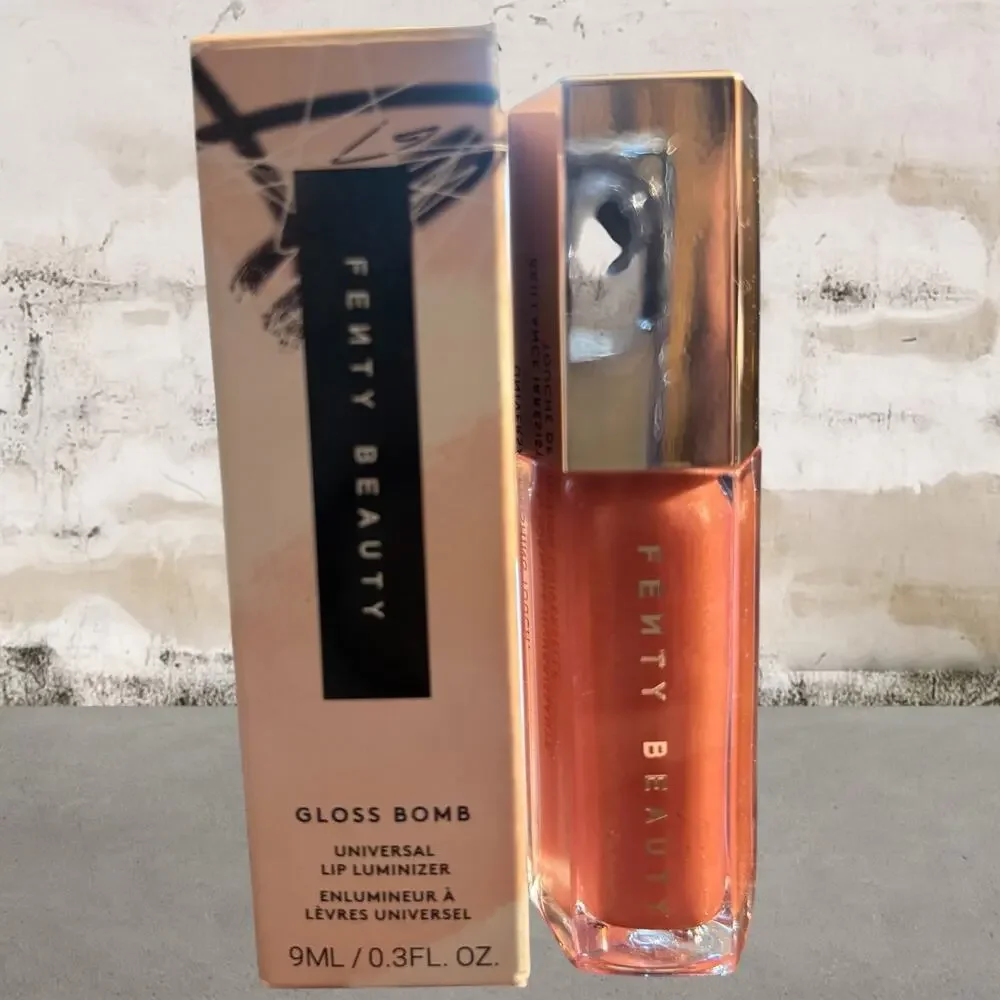 Fenty Beauty Gloss Bomb Universal Lip Luminizer in FU$$Y NIB